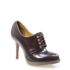 Dr. Martens - Ofira lace up heels in Oxblood